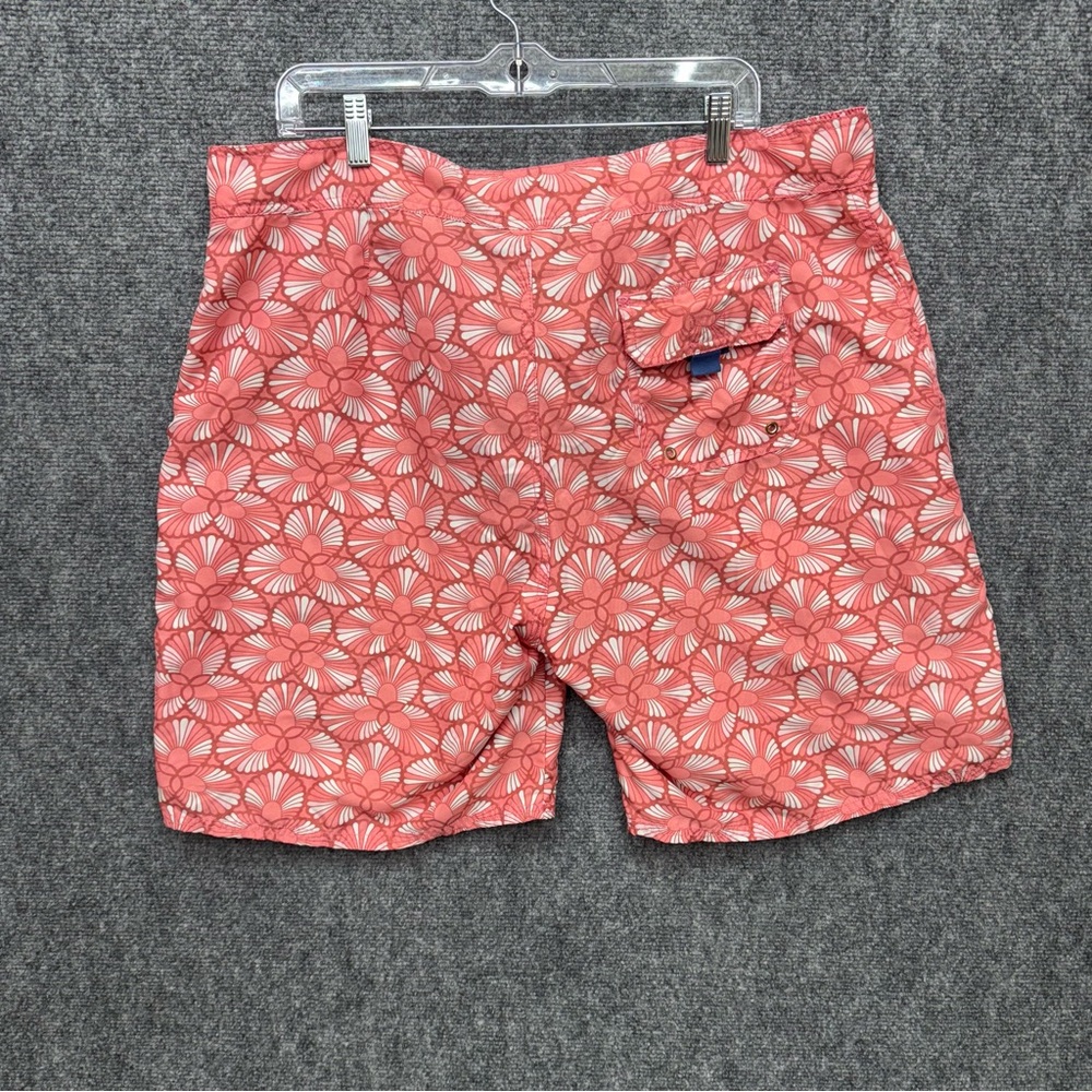 Vineyard Vines Boardshorts swim trunks Pink men's size 38 - Picture 7 of 7